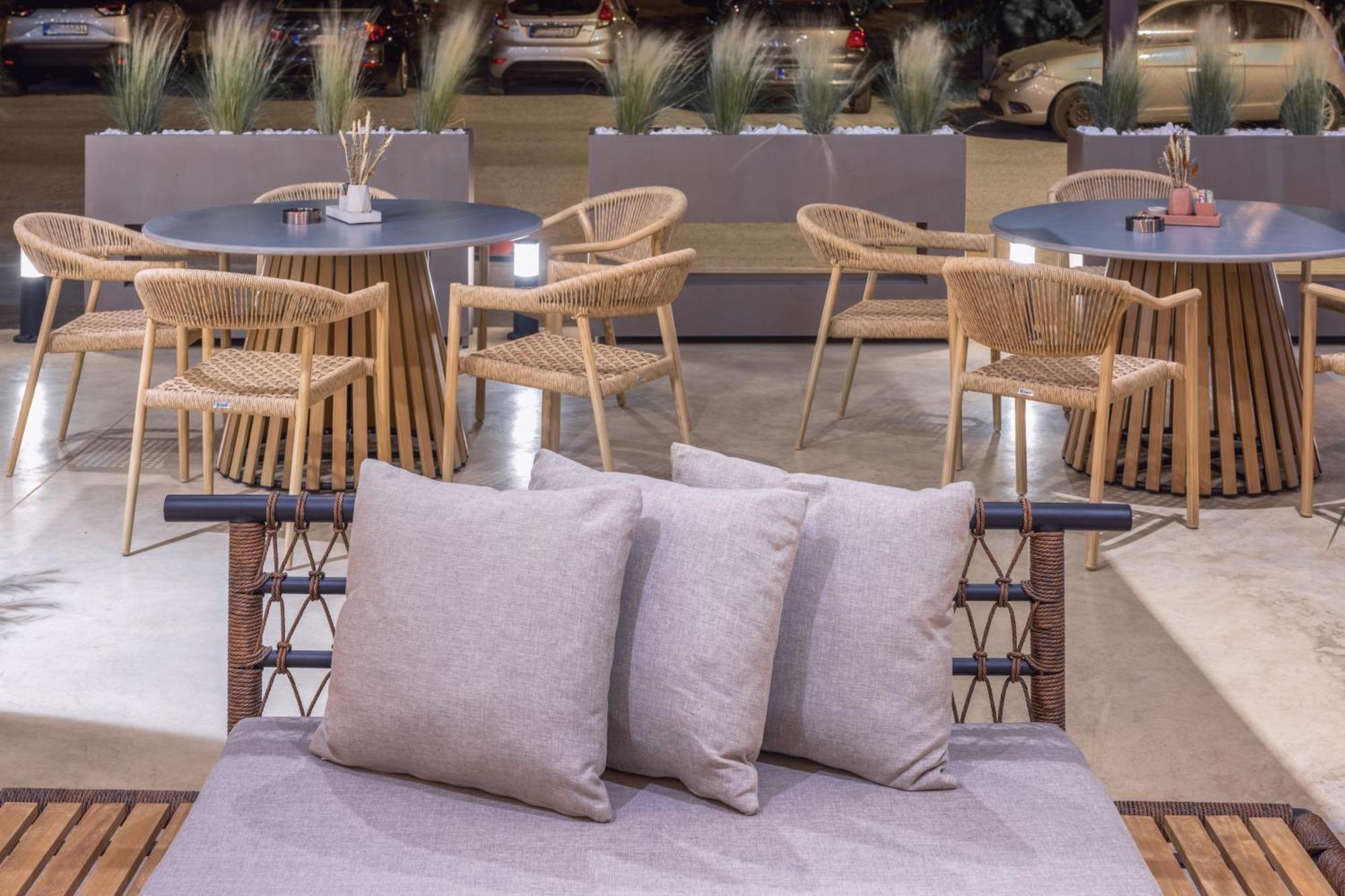 Aparthotel Pantheon Sea View Nei Pori Zewnętrze zdjęcie